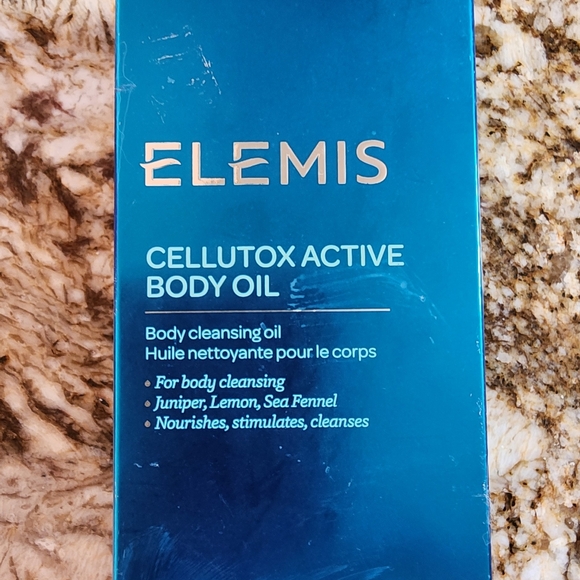 Elemis Cellutox Active Body Oil - Picture 4 of 7